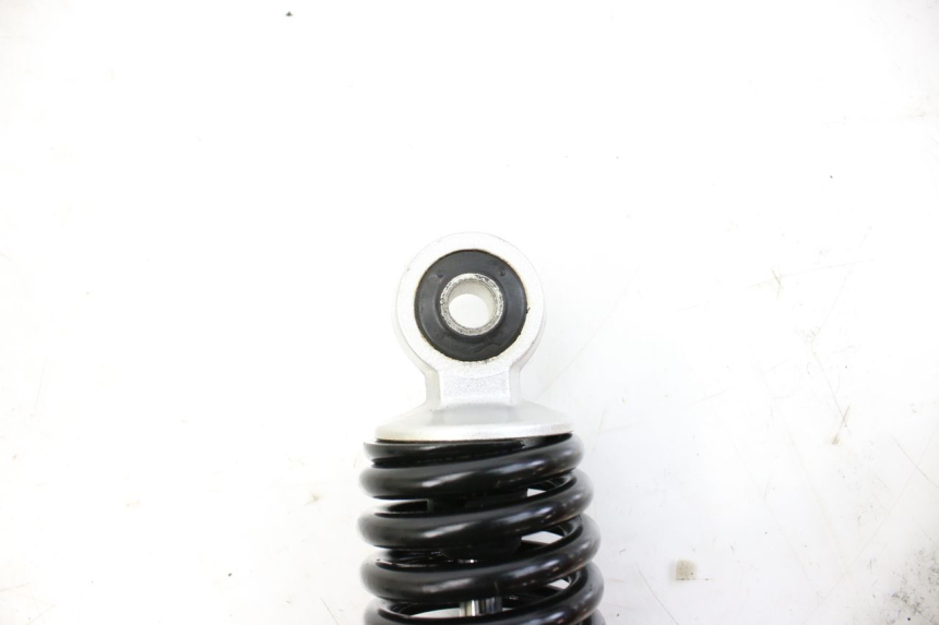 photo de AMMORTIZZATORE POSTERIORE KYMCO AGILITY NAKED RENOUVO 4T 50 (2018 - 2020) - Altra angolazione