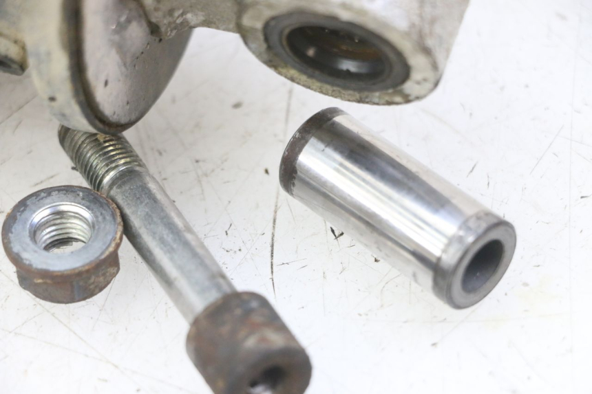 photo de AMMORTIZZATORE POSTERIORE HONDA CBF 500 (2004 - 2007) - Altra angolazione