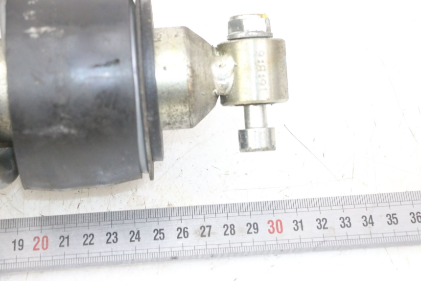 photo de AMMORTIZZATORE POSTERIORE HONDA CBF 500 (2004 - 2007) - Primo piano tecnico