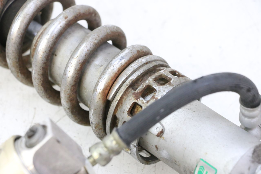 photo de AMMORTIZZATORE POSTERIORE HONDA CBR RR FIREBLADE 900 (1992 - 1994) - Ispezione visiva dettagliata