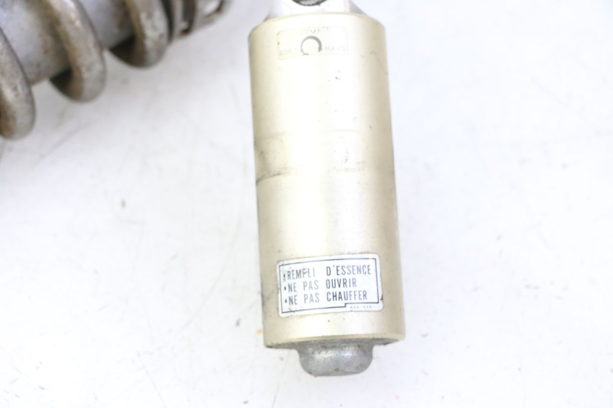 photo de AMMORTIZZATORE POSTERIORE HONDA CBR RR FIREBLADE 900 (1992 - 1994) - Focus sulla struttura