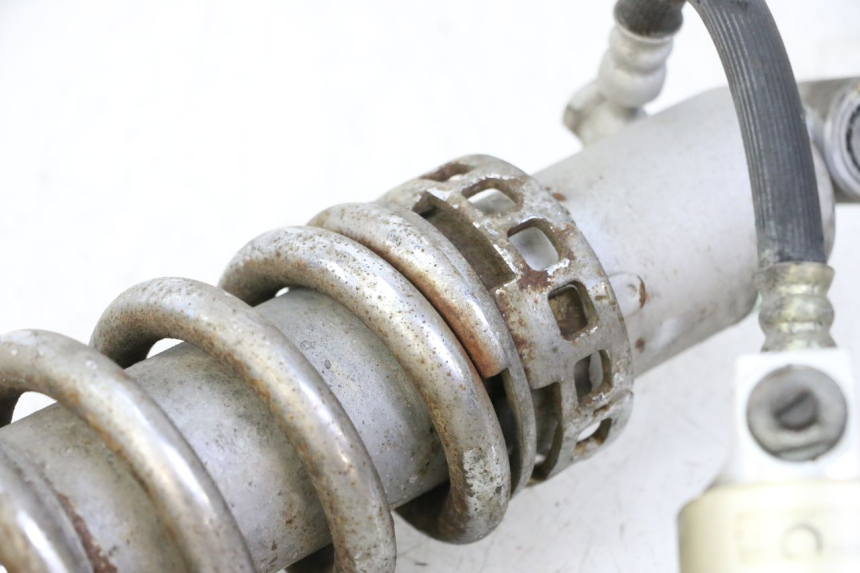 photo de AMMORTIZZATORE POSTERIORE HONDA CBR RR FIREBLADE 900 (1992 - 1994) - Angolazione alternativa