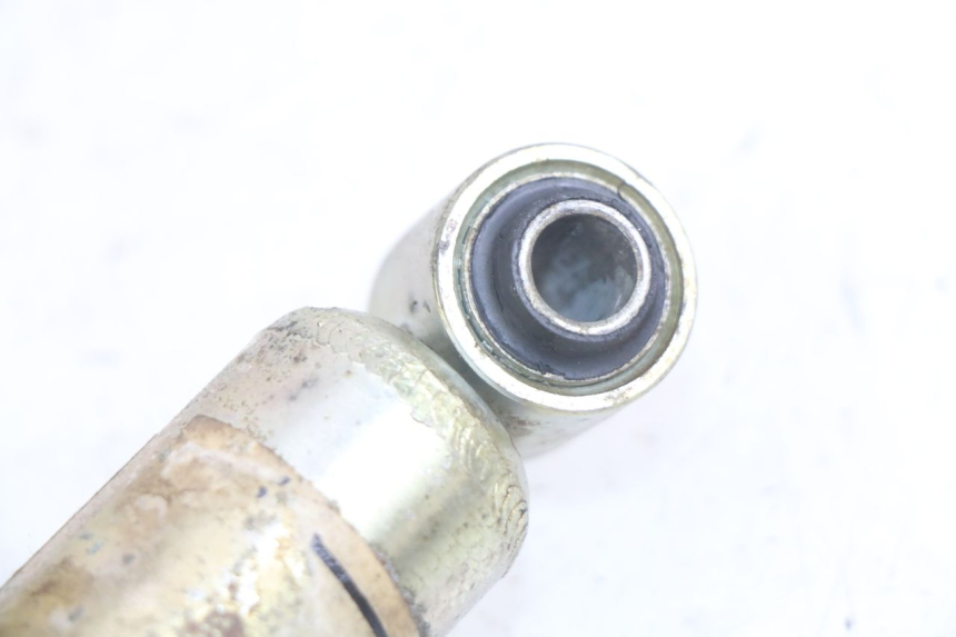 photo de AMMORTIZZATORE POSTERIORE JIANSHE COYOTE 80 - Dettagli dei punti di fissaggio