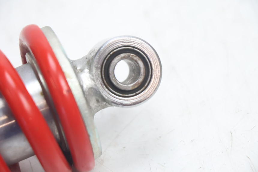 photo de AMMORTIZZATORE POSTERIORE HONDA CRF CR-F 125 (2020 - 2021) - Primo piano tecnico