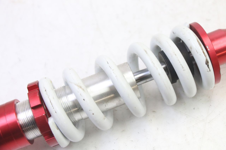 photo de AMMORTIZZATORE POSTERIORE LONCIN DIRT BIKE 125 - Primo piano tecnico