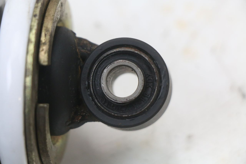 photo de AMMORTIZZATORE POSTERIORE KYMCO K-PW K-PIPE 50 (2012 - 2017) - Dettagli dei punti di fissaggio