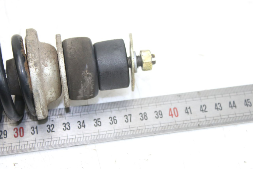 photo de AMMORTIZZATORE POSTERIORE PIAGGIO LIBERTY 4T 50 (2004 - 2008) - Dettagli dei punti di fissaggio