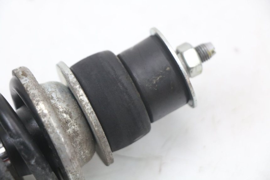 photo de AMMORTIZZATORE POSTERIORE PIAGGIO LIBERTY 4T 50 (2004 - 2008) - Dettagli dei punti di fissaggio