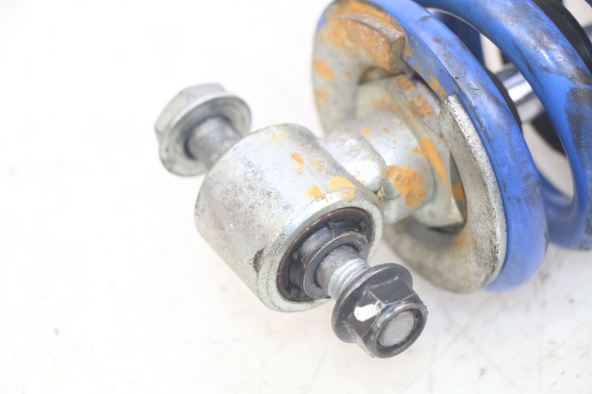 photo de AMMORTIZZATORE POSTERIORE YAMAHA MT ABS 125 (2014 - 2018) - Primo piano tecnico