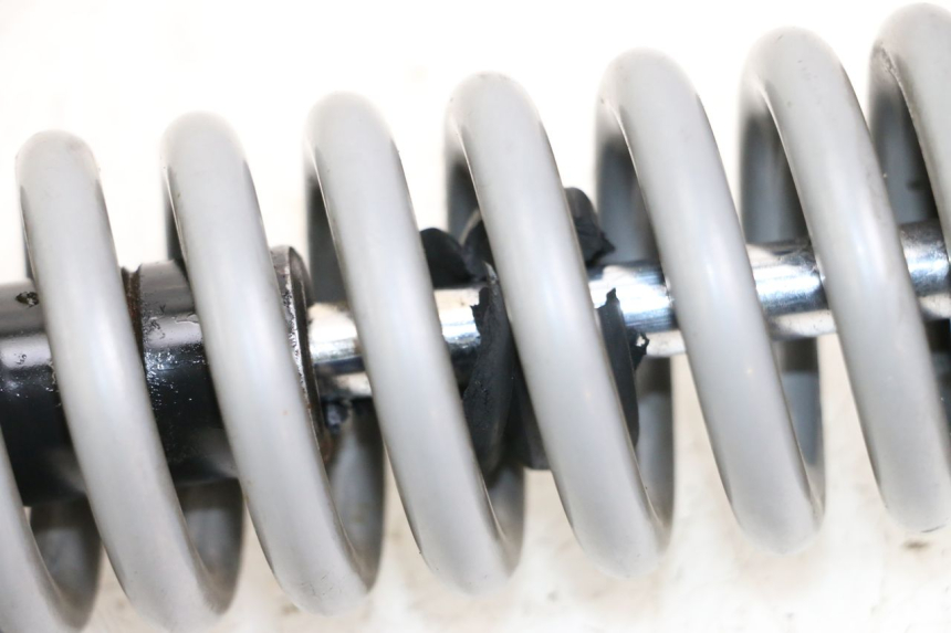 photo de Ammortizzatore posteriore YAMAHA NEO'S NEOS 2T 50 (2007 - 2017) - Primo piano tecnico