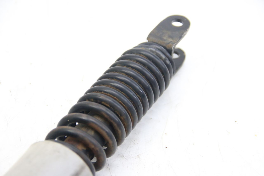 photo de AMMORTIZZATORE POSTERIORE APRILIA SCARABEO 4T 50 (2009 - 2017) - Zoom sullo stato d'uso