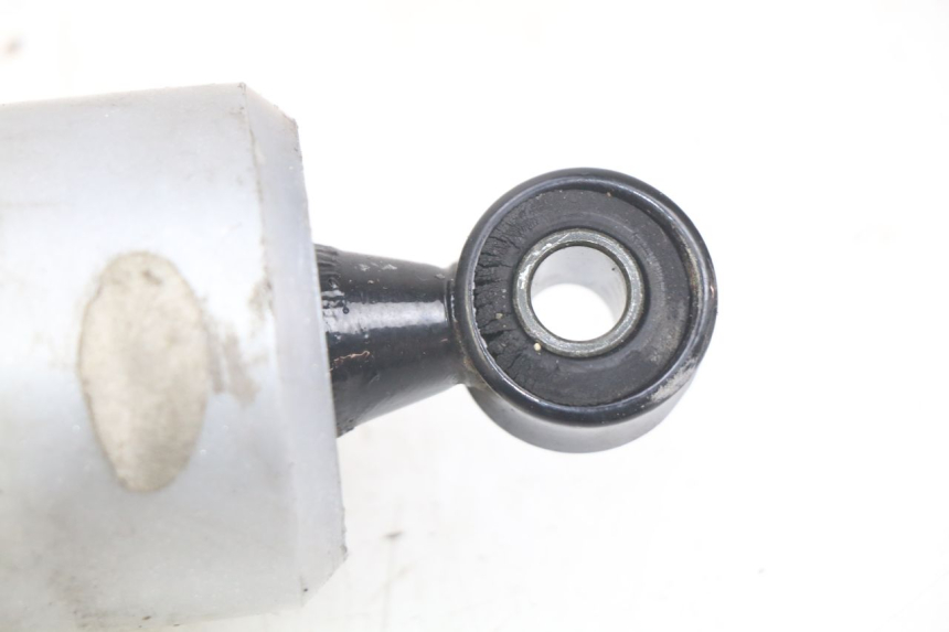 photo de AMMORTIZZATORE POSTERIORE APRILIA SCARABEO 100 (2003 - 2012) - Altra angolazione