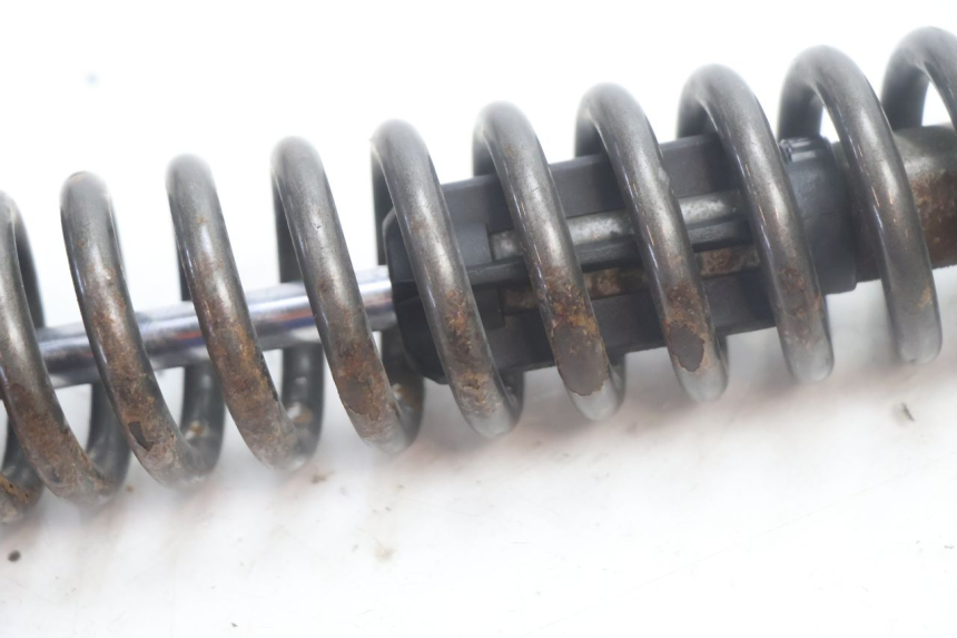 photo de AMMORTIZZATORE POSTERIORE YAMAHA SLIDER 50 (1999 - 2004) - Dettagli dei punti di fissaggio