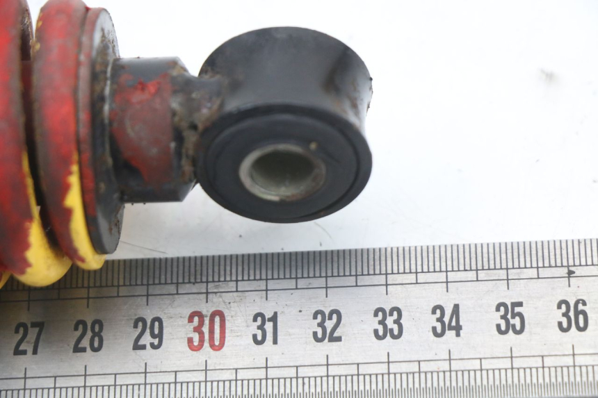 photo de Ammortizzatore posteriore APRILIA SR CARB LC 2T 50 (2004 - 2012) - Altra angolazione