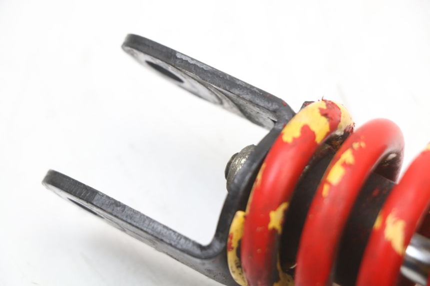 photo de Ammortizzatore posteriore APRILIA SR CARB LC 2T 50 (2004 - 2012) - Primo piano tecnico