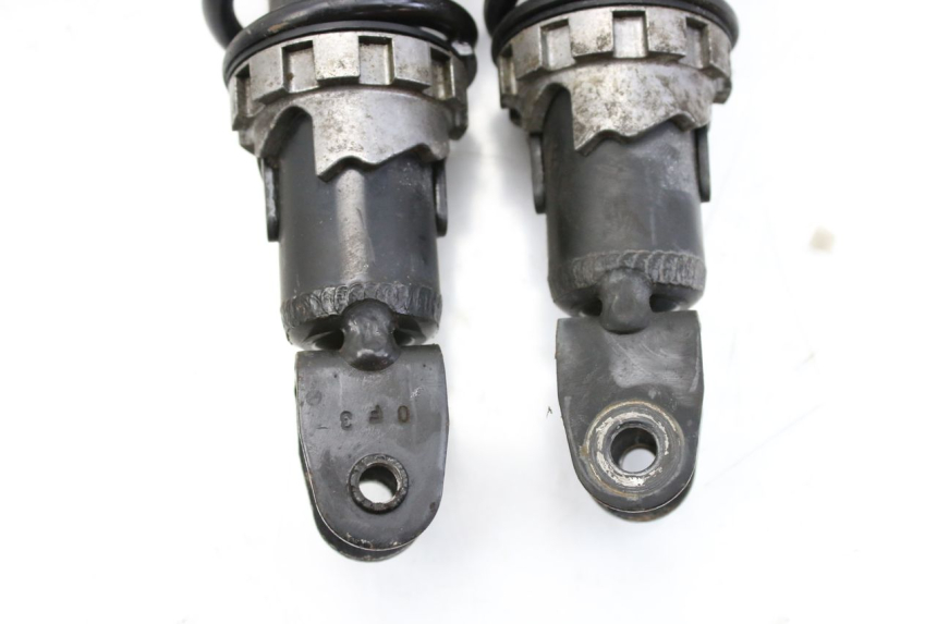 photo de AMMORTIZZATORE POSTERIORE YAMAHA XMAX X-MAX 125 (2006 - 2009) - Primo piano tecnico