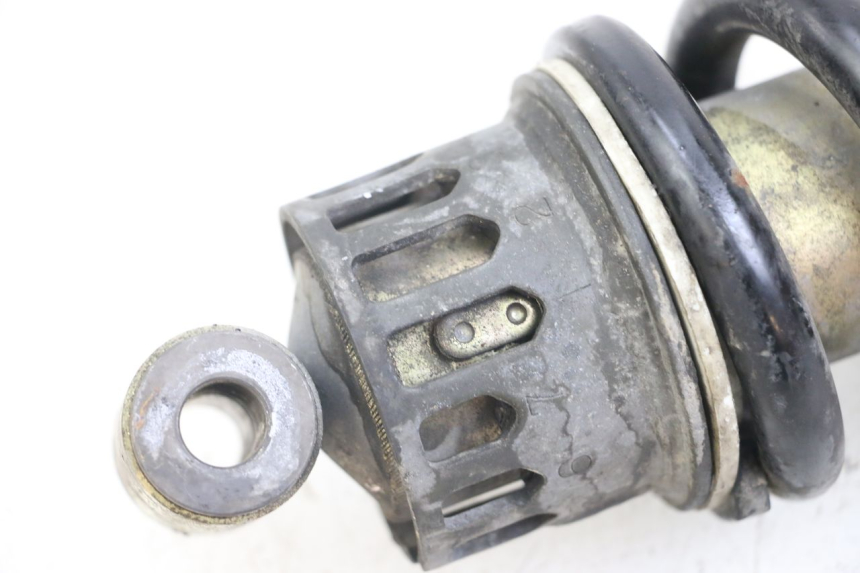 photo de AMMORTIZZATORE POSTERIORE YAMAHA XJS DIVERSION 600 (1997 - 1999) - Dettagli dei punti di fissaggio