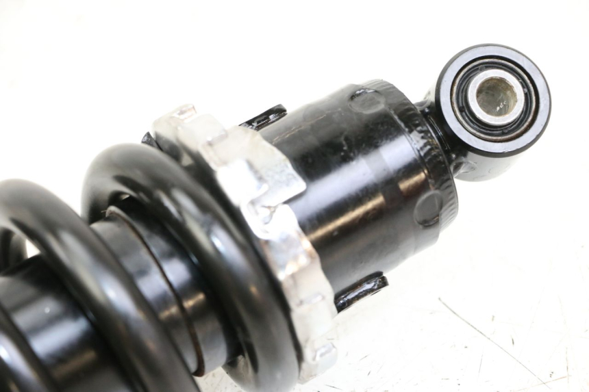 photo de AMMORTIZZATORE POSTERIORE YAMAHA TRACER 7 700 (2020 - 2024) - Dettagli dei punti di fissaggio