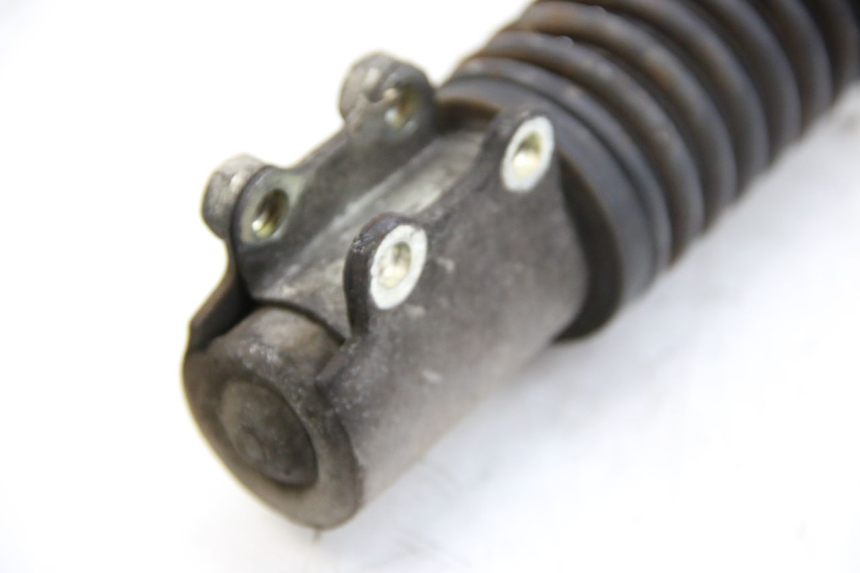 photo de AMMORTIZZATORE ANTERIORE PIAGGIO VESPA GRANTURISMO 125 (2003 - 2007) - Zoom sullo stato d'uso