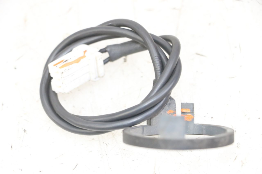 photo de ANTENNA TRANSPONDER PEUGEOT ELYSTAR 125 (2002 - 2007) - Altra angolazione