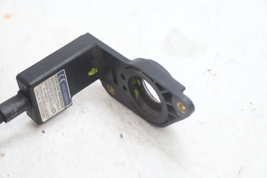 photo de ANTENNA TRANSPONDER HONDA FJS SILVER WING SILVERWING 400 (2005 - 2008) - Primo piano tecnico
