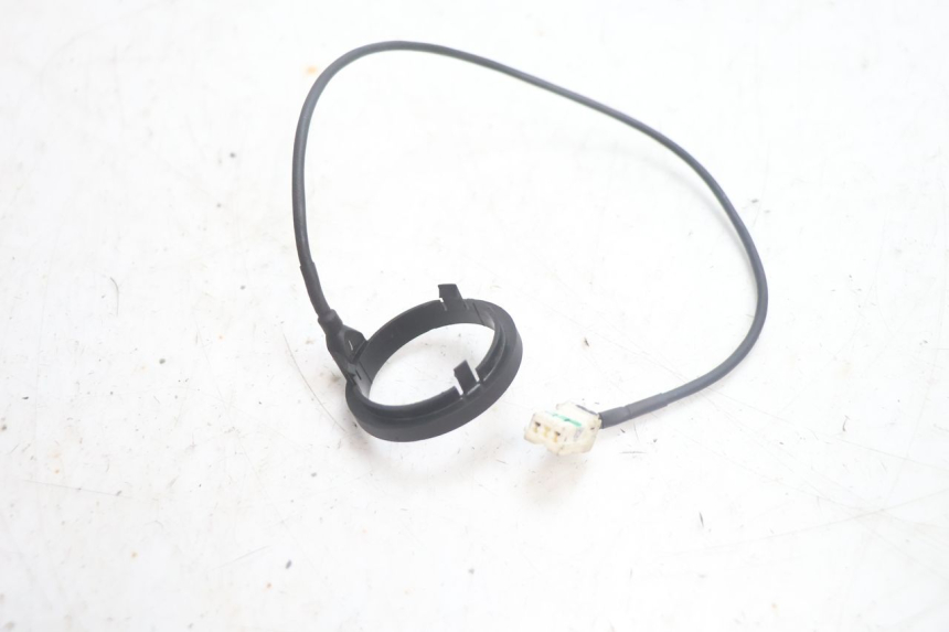 photo de ANTENNA TRANSPONDER PIAGGIO MP3 125 (2006 - 2014) - Zoom sullo stato d'uso
