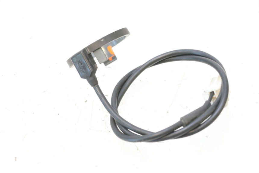 photo de ANTENNA TRANSPONDER PEUGEOT SATELIS COMPRESSOR K15 125 (2006 - 2009) - Primo piano tecnico
