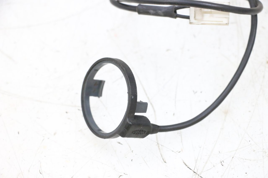 photo de ANTENNA TRANSPONDER PEUGEOT SATELIS 125 (2006 - 2009) - Primo piano tecnico