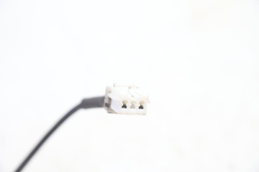 photo de ANTENNA TRANSPONDER PEUGEOT SPEEDFIGHT LC 50 (1996 - 2002) - Primo piano tecnico