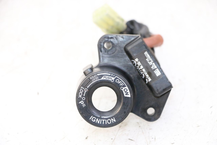 photo de ANTENNA TRANSPONDER YAMAHA X-MAX XMAX 125 (2010 - 2013) - Vista principale