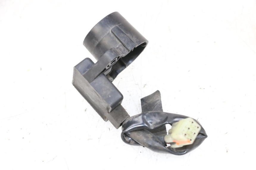 photo de ANTENNA TRANSPONDER YAMAHA X-MAX XMAX 250 (2006 - 2009) - Primo piano tecnico