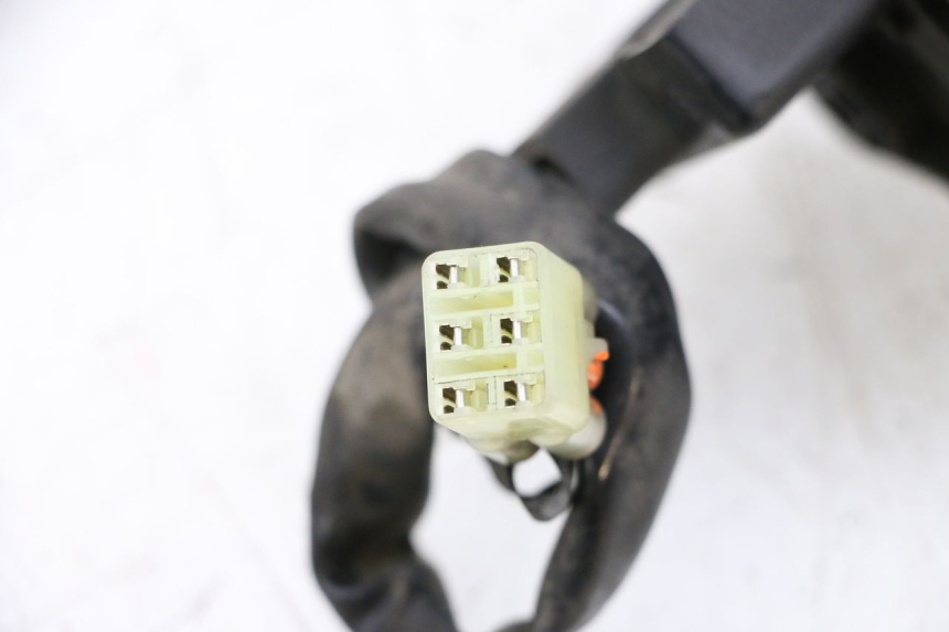 photo de ANTENNA TRANSPONDER YAMAHA XMAX X-MAX 125 (2006 - 2009) - Primo piano tecnico