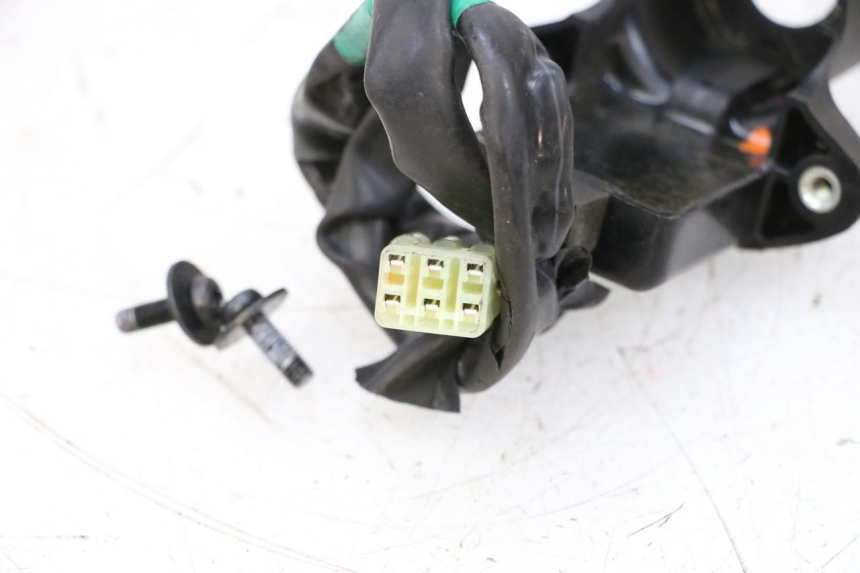 photo de ANTENNA TRANSPONDER YAMAHA XJ6 600 (2008 - 2016) - Zoom sullo stato d'uso