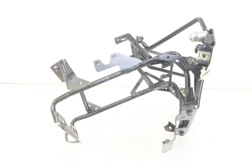 photo de ARAIA ANTERIORE PEUGEOT CITYSTAR AIR 125 (2014 - 2017) - Zoom sullo stato d'uso