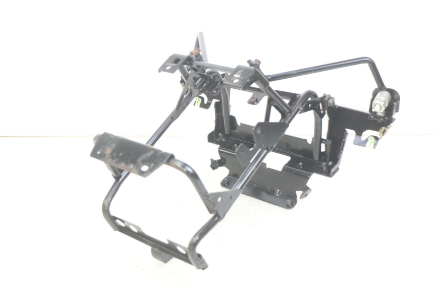 photo de ARAIA ANTERIORE PEUGEOT CITYSTAR AIR 125 (2014 - 2017) - Altra angolazione