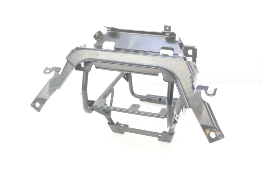 photo de ARAIA ANTERIORE PEUGEOT CITYSTAR 125 (2011 - 2017) - Altra angolazione