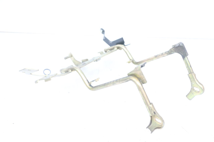 photo de CUPOLINO STAFFA PEUGEOT JET FORCE CARBU 50 (2003 - 2016) - Zoom sullo stato d'uso