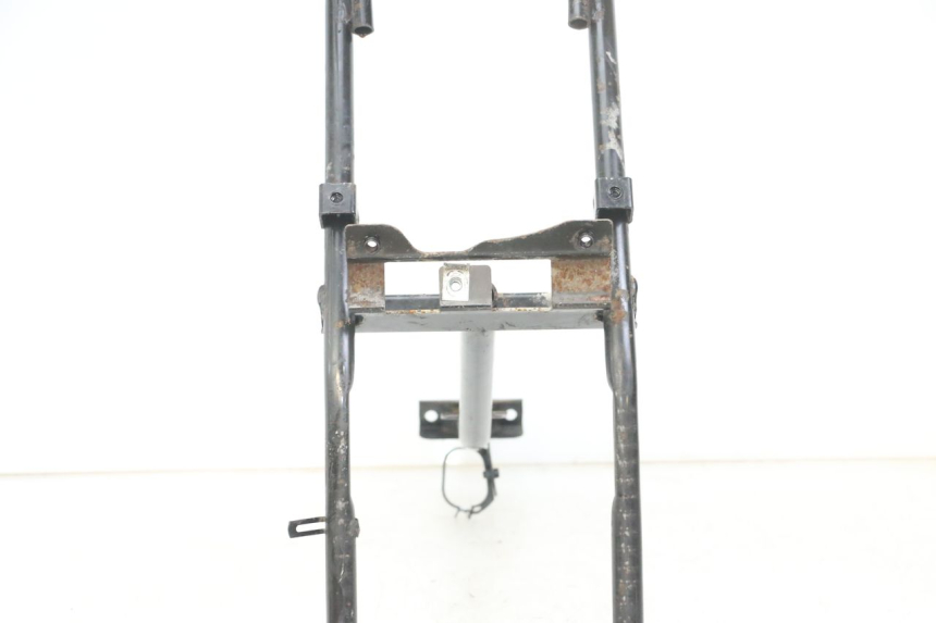 photo de CUPOLINO STAFFA PIAGGIO MP3 LT 300 (2010 - 2016) - Dettagli dei punti di fissaggio