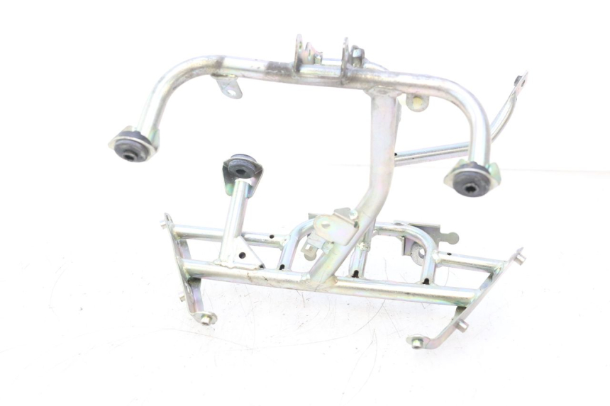 photo de CUPOLINO STAFFA HONDA PCX (JF28) 125 (2009 - 2011) - Dettagli dei punti di fissaggio