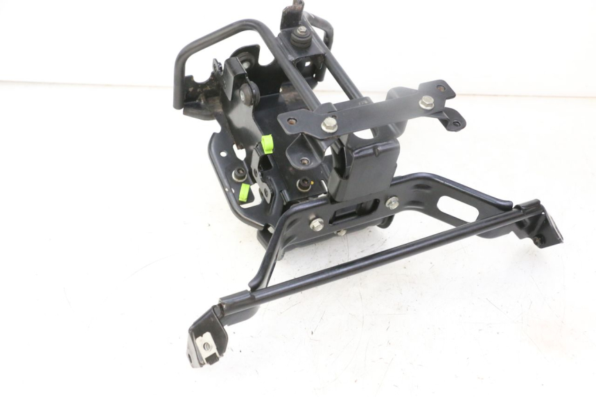 photo de CUPOLINO STAFFA PEUGEOT SATELIS 125 (2013 - 2018) - Altra angolazione