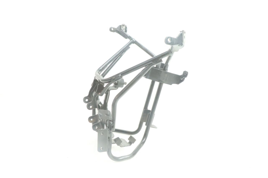 photo de RAGNO ANTERIORE PEUGEOT SATELIS 125 (2006 - 2009) - Zoom sullo stato d'uso