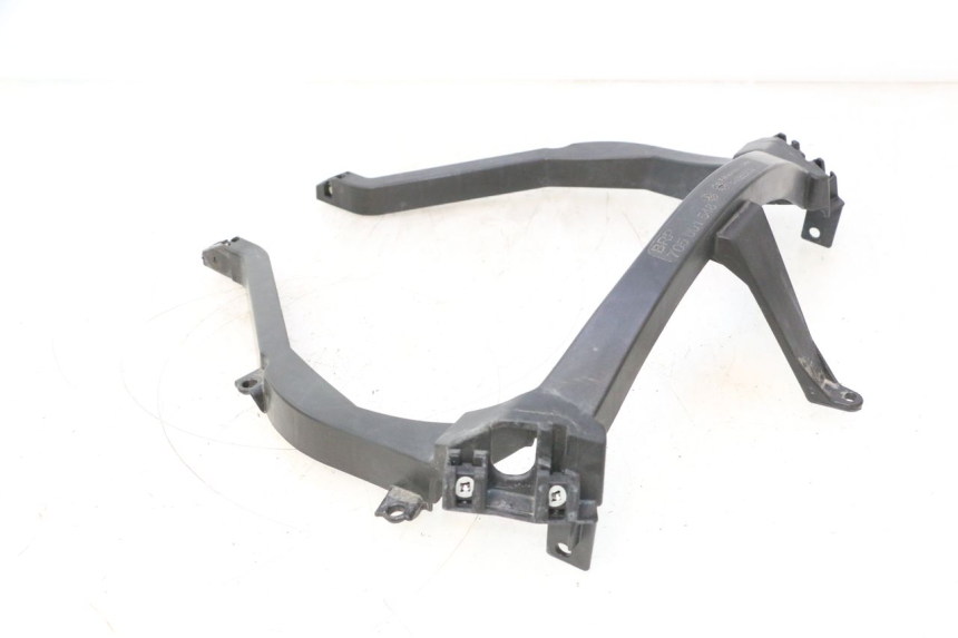photo de CUPOLINO STAFFA CAN-AM SPYDER RS 1000 (2008 - 2012) - Dettagli dei punti di fissaggio