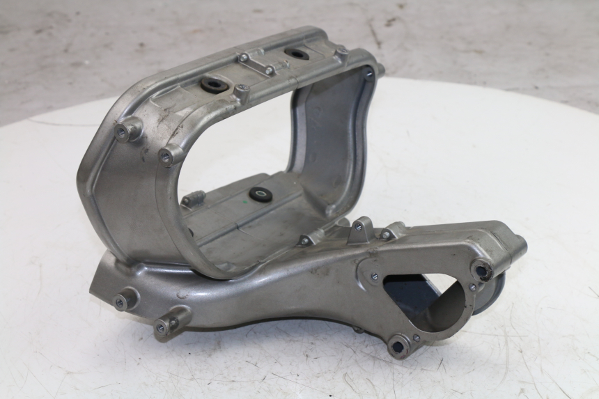 photo de RAGNO TESTA DI FORCELLA DUCATI ST3 992 (2006 - 2008) - Primo piano tecnico