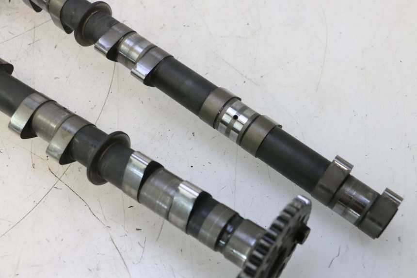 photo de ALBERO CAMME YAMAHA FJR 1300 (2001 - 2005) - Zoom sullo stato d'uso