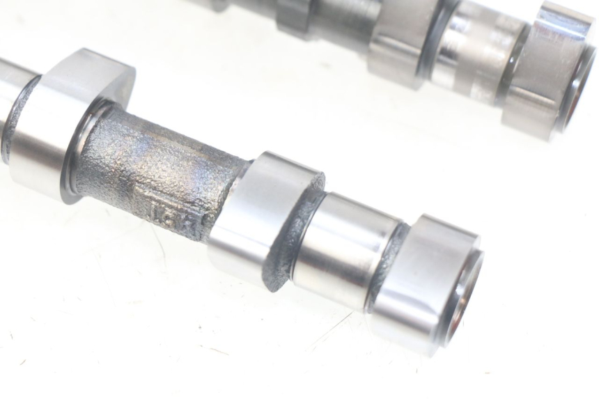 photo de ALBERO A CAMME YAMAHA MT-07 MT07 ABS 700 (2014 - 2017) - Dettagli dei punti di fissaggio