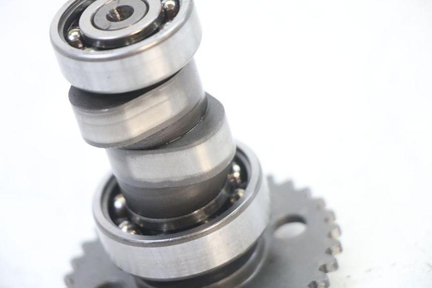 photo de ALBERO CAMME PEUGEOT SATELIS 125 (2013 - 2018) - Dettagli dei punti di fissaggio