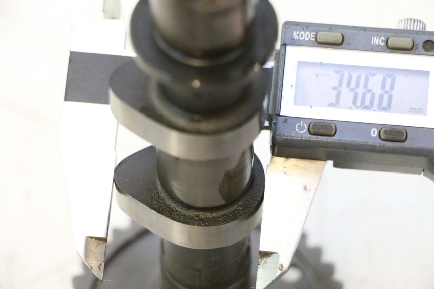 photo de ALBERO CAMME SUZUKI SV S 650 (2003 - 2009) - Stato della superficie e materiale
