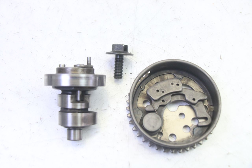 photo de ALBERO CAMME YAMAHA X-MAX XMAX 125 (2010 - 2013) - Dettagli dei punti di fissaggio