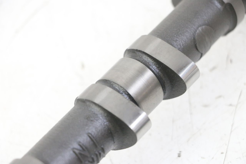 photo de ASPIRAZIONE ALBERO CAMME HONDA CB R 1000 (2018 - 2023) - Zoom sullo stato d'uso