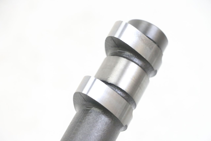 photo de ASPIRAZIONE ALBERO CAMME HONDA CB R 1000 (2018 - 2023) - Primo piano tecnico